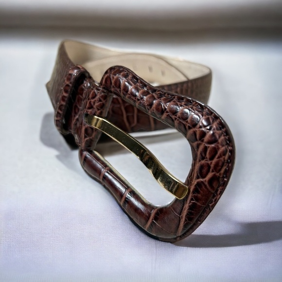 Lake Shore Drive thick leather belt size Medium Large brown faux croc
